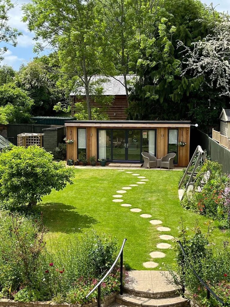 Crusoe Bespoke Therapy Room Gloucestershire