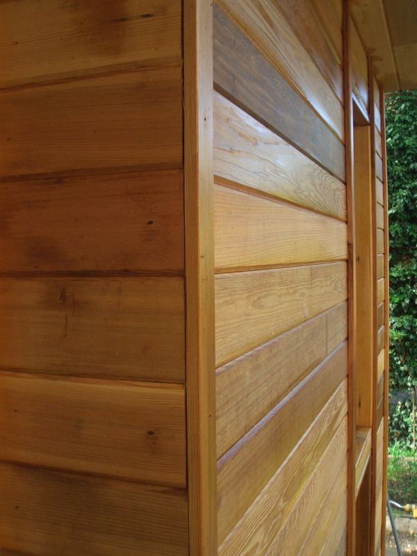 Side view of The Crusoe Cabin 1