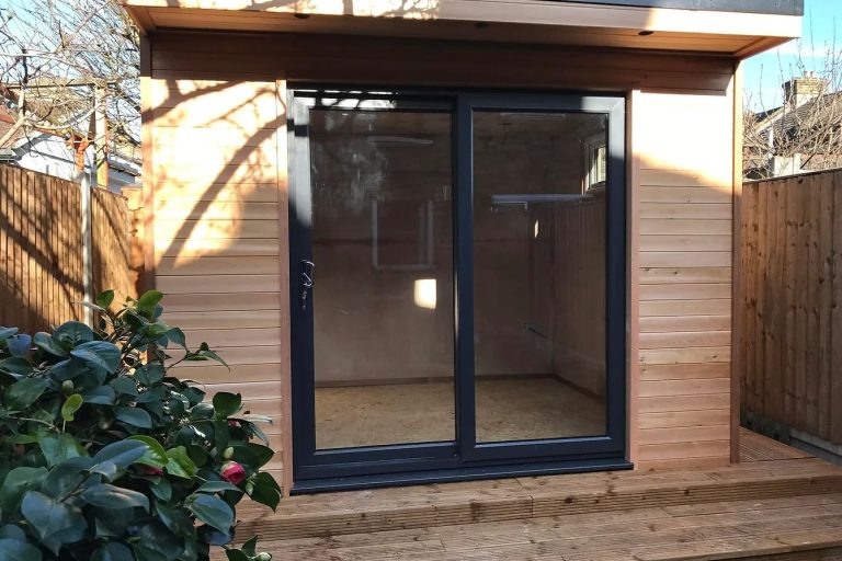 Front view of The Crusoe Compact