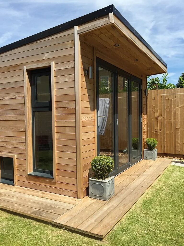 Side View Of The Crusoe Pad